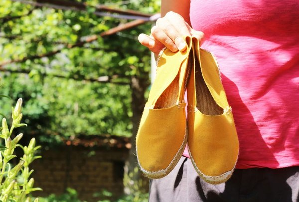 Quelles sont les meilleures façons de porter des espadrilles avec élégance en été?