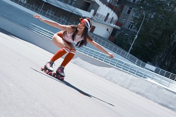 Quels sont les avantages du roller pour la silhouette et le bien-être ?