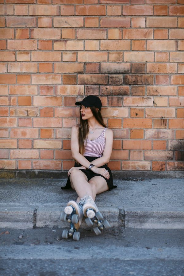 Quels types de lunettes de soleil privilégier pour un look d'été rétro?