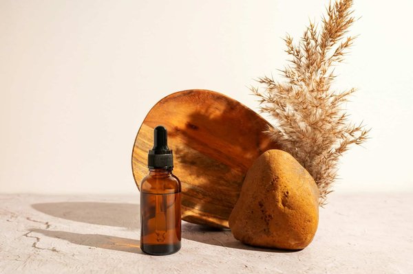 Quels sont les avantages de l'utilisation des crèmes à base de rétinol pour la peau ?